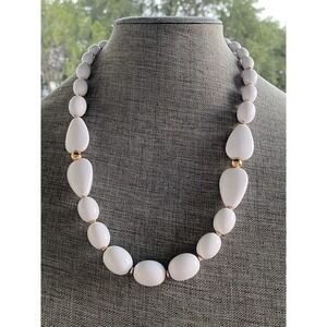 Napier Necklace White Gold Tone Acrylic Beads Chunky 24” Marked